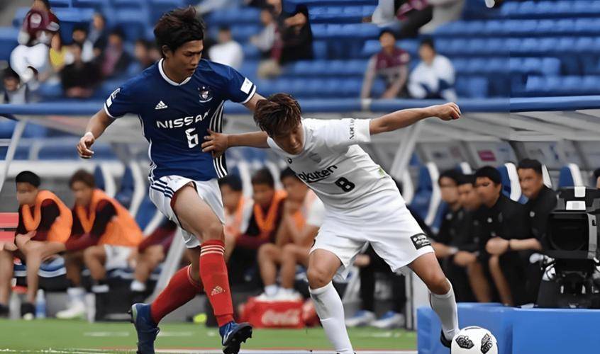 爱游戏体育-拉力赛联赛焦点战：钱塘天狼队逆转滇池白虎队，客场强势带走胜利。经验成为胜负手的简单介绍