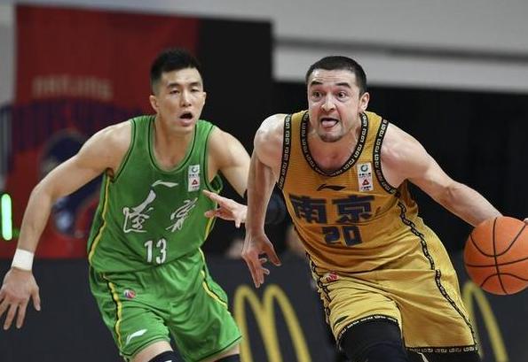 AYX- 广东宏远赛程表