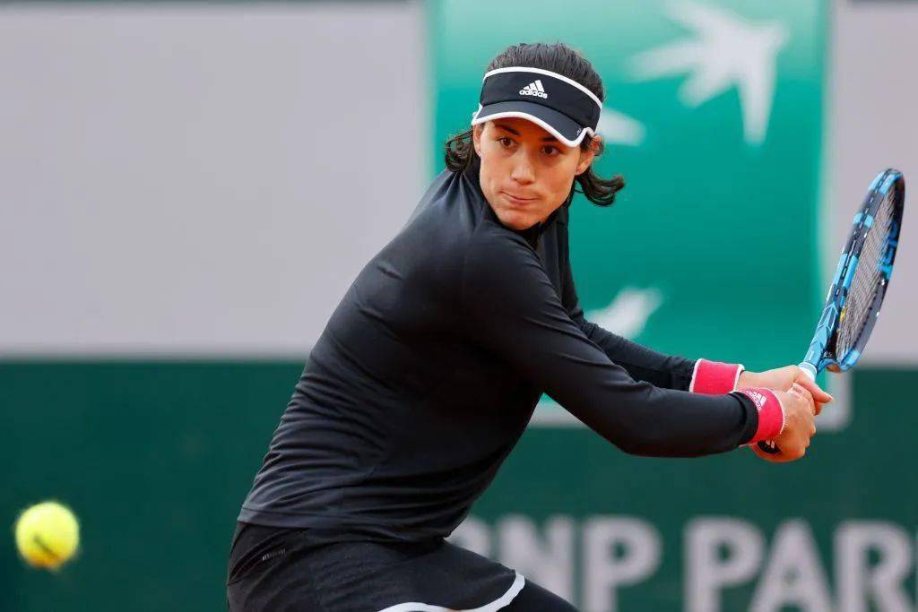 爱游戏-包含穆古鲁扎巅峰对决,西亚卡姆与90激战IG分钟,突破纪录胜负难料!的词条